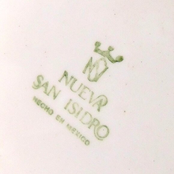 Nueve San Isidro White Coffee Pot with Blue Floral Desgn # 26495 - Picture 6 of 6